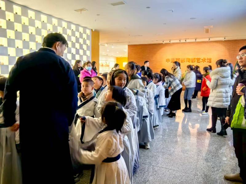 文化赋能：喀喇沁旗魔创文旅挖掘城市文化资源的实践探索